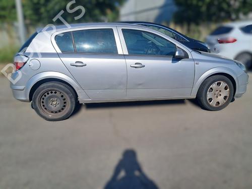 Used Alternator Alternator OPEL ASTRA H (A04) [2004-2014] 35978721 35978721