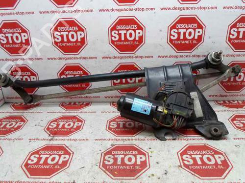 Used Front wiper motor DACIA LOGAN (LS_) [2004-2025]  7393658