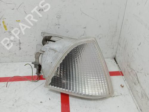 Blinklys foran høyre PEUGEOT EXPERT Van (222) 1.9 TD (90 hp) 29596032