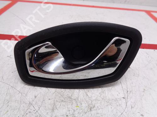 Used Rear left interior door handle RENAULT CLIO IV (BH_) [2012-2021]  15933844