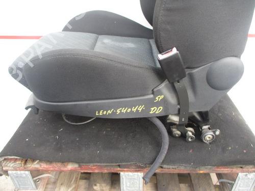 Right front seat SEAT LEON (1M1) 1.6 16 V | BP15928654C16 