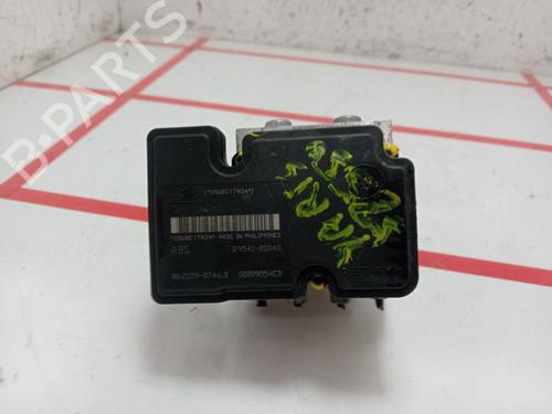 Used ABS pump TOYOTA YARIS (_P9_) [2005-2014]  26697139