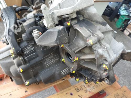 Gearbox FIAT DOBLO Cargo (263_) 1.3 D Multijet | BP28725552M3 