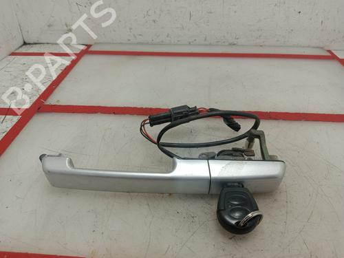 Used Front left exterior door handle SEAT TOLEDO I (1L2) 1.9 TDI (110 hp) 16365427
