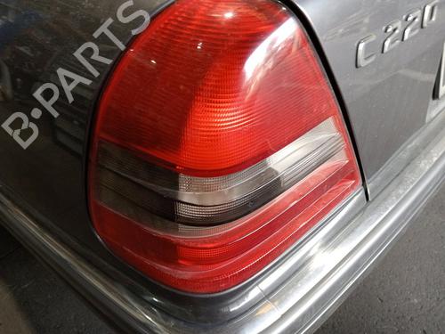 Venstre Baklys Venstre Baklys MERCEDES-BENZ C-CLASS (W202) C 220 D (202.121) (95 hp) 36781763 36781763