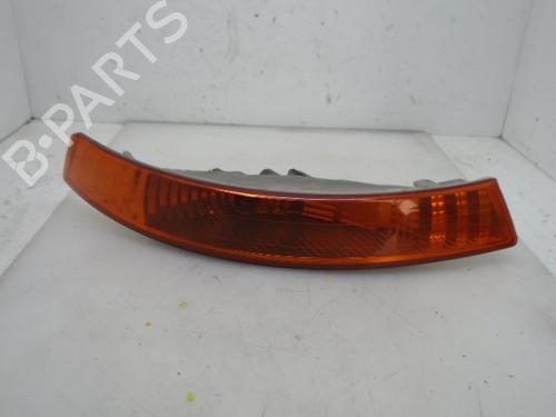 Used Right front indicator RENAULT TRAFIC II Platform/Chassis (EL) 1.9 dCi 100 (EL0C) (101 hp) 15926584
