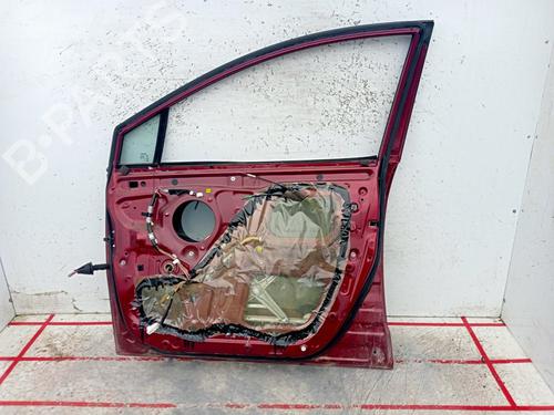 Right front door TOYOTA COROLLA Verso (ZER_, ZZE12_, R1_) 2.2 D-4D (AUR10_, AUR10R) | BP29188981C3 