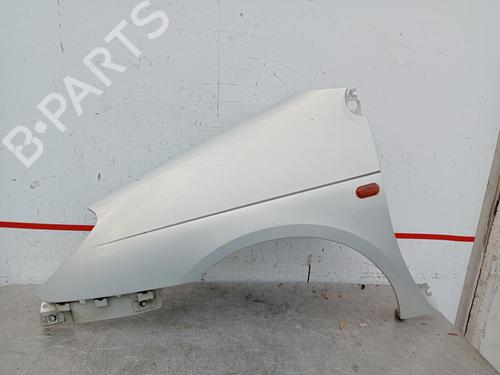 Left front fenders RENAULT SCÉNIC I MPV (JA0/1_, FA0_) 1.4 16V (JA0D, JA1H, Ja0W, JA10) | BP21389234C41 