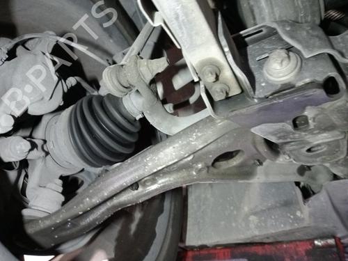 Used Right front suspension arm Right front suspension arm MERCEDES-BENZ A-CLASS (W176) A 180 CDI / d (176.012) (109 hp) 33214836 33214836