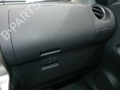 Guantera TOYOTA URBAN CRUISER (_P1_) [2007-2016]  32328171