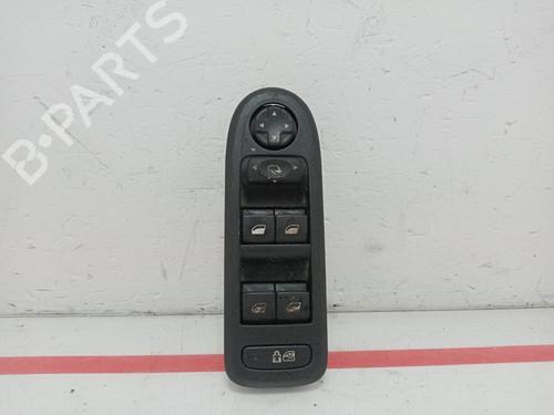 Used Left front window switch Left front window switch CITROËN C5 III Break (RW_) 2.0 HDi 165 (163 hp) 30402080 30402080