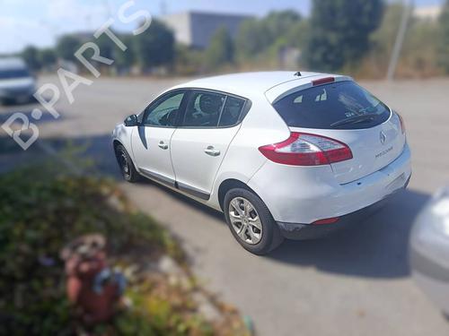 Brugte RENAULT MEGANE III Hatchback (BZ0/1_, B3_) 1.5 dCi 4934321