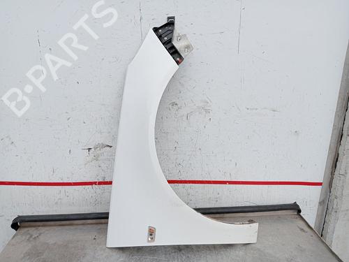 Parafango anteriore destro OPEL INSIGNIA A (G09) [2008-2017]  31608997