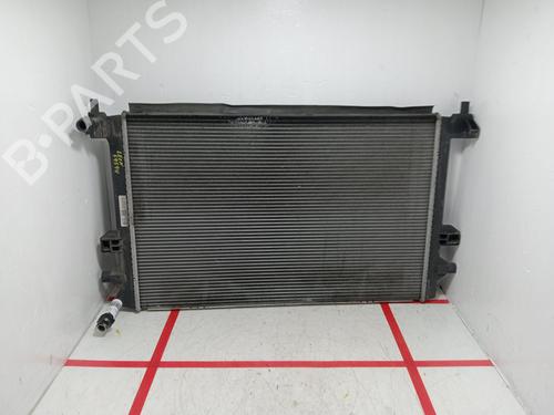 Used Water radiator Water radiator 33982973 33982973