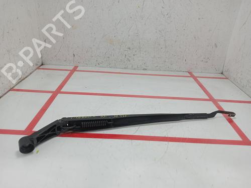Front windshield wiper arm TOYOTA VERSO (_R2_) 2.0 D-4D (AUR20_, AUR20R) | BP29424339C143