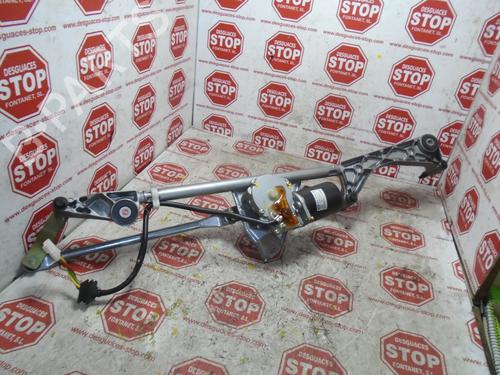 Used Front wiper motor MERCEDES-BENZ C-CLASS Coupe (CL203) C 180 Kompressor (203.746) (143 hp) 8180097