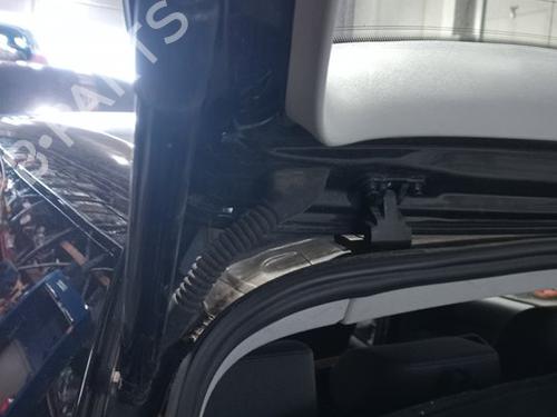 tailgate-lift-support-vw-golf-v-1k1-2003-2004-2005-2006-2007-2008-2009-2010-32258532 main image