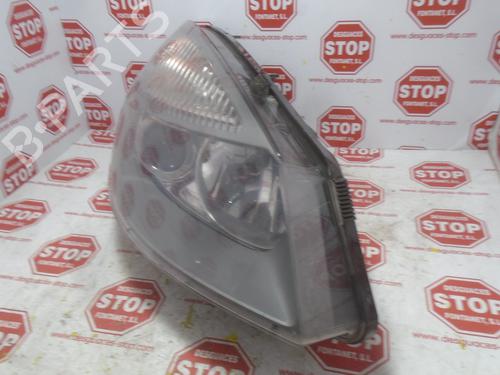 Right headlight RENAULT GRAND SCÉNIC II (JM0/1_) 1.9 dCi | BP29831125C29