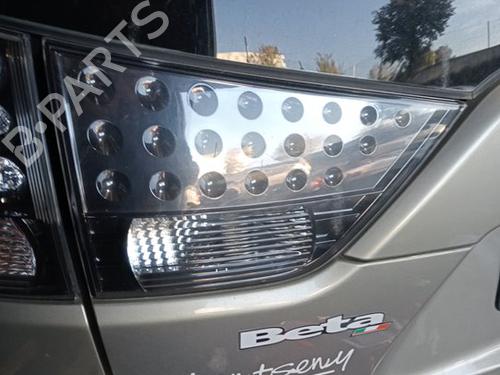 Used Left tailgate light MITSUBISHI OUTLANDER II (CW_W) 2.0 DI-D (CW8W) (140 hp) 30468417