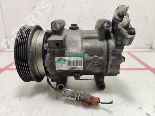 Used AC compressor AC compressor NISSAN JUKE (F15) [2010-2019] 32517863 32517863