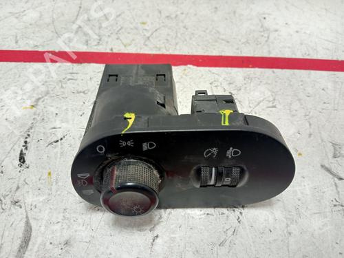 Headlight switch SEAT IBIZA III (6L1)  | BP7396808I24 