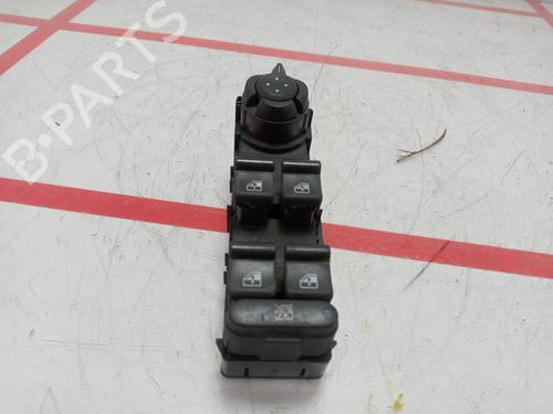 Used Left front window switch Left front window switch ALFA ROMEO 159 (939_) 1.9 JTDM 16V (939AXC1B, 939AXC12) (150 hp) 32234786 32234786