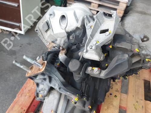 Gearbox FIAT DOBLO Cargo (263_) 1.3 D Multijet | BP28725552M3 