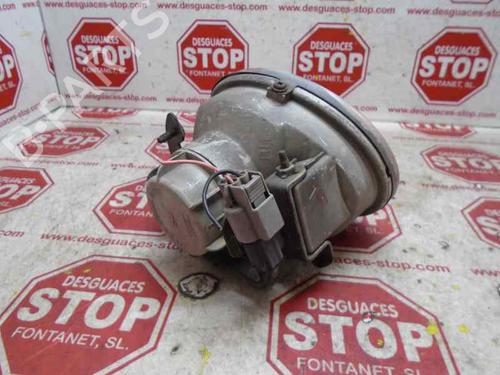 Right front fog light HYUNDAI H-1 / STAREX Bus (A1) 2.5 TD 4WD | BP7347664C31 
