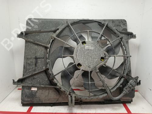 Used Radiator fan HYUNDAI i30 Estate (FD) 1.6 (122 hp) 17510760