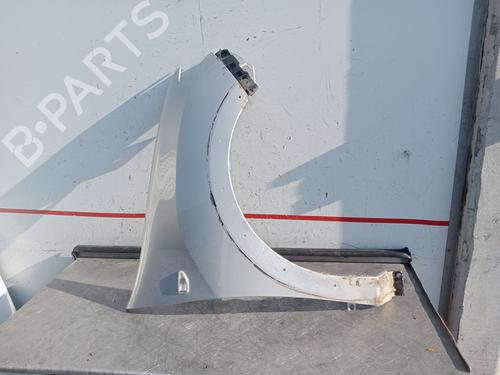Used Right front fenders DACIA SANDERO II [2012-2025]  26890107
