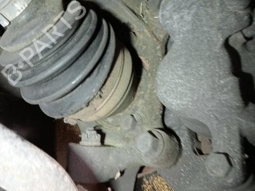 Used Left front steering knuckle CHEVROLET CAPTIVA (C100, C140) 3.2 4WD (230 hp) 31840438