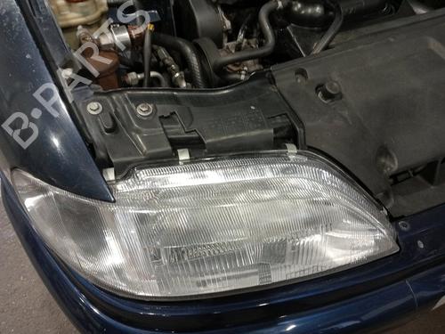 Used Right headlight CITROËN XSARA Coupe (N0) 1.9 D (70 hp) 30912433