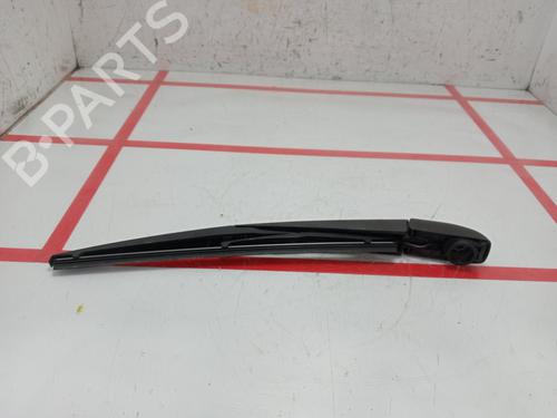 Used Rear windshield wiper arm TOYOTA VERSO (_R2_) 2.0 D-4D (AUR20_, AUR20R) (126 hp) 29424340