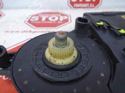 Right front window motor AUDI A4 B6 (8E2) 1.9 TDI | BP7353919E20 