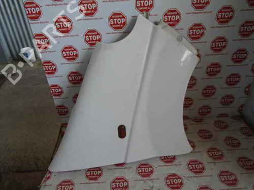 Used Front right wheel arch trim RENAULT TRAFIC II Platform/Chassis (EL) 1.9 dCi 100 (EL0C) (101 hp) 7397444