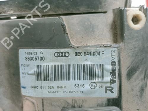 Højre forlygte AUDI A4 B6 (8E2) 1.9 TDI | BP15923476C29