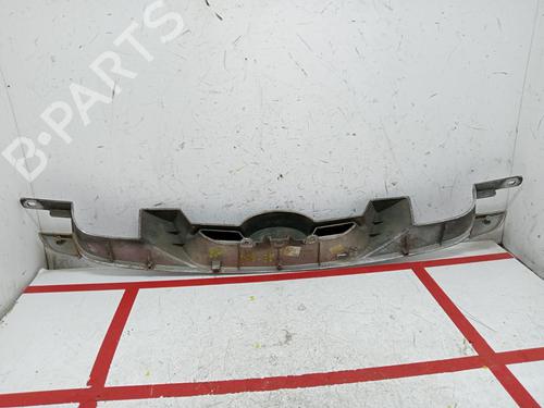 Used Grille HYUNDAI H-1 Van (A1) [1997-2008]  7377869