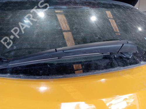 Used Rear windshield wiper arm Rear windshield wiper arm 37235245 37235245
