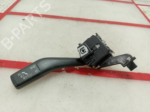 Used Steering column stalk SEAT LEON (1P1) 1.9 TDI (105 hp) 21519359