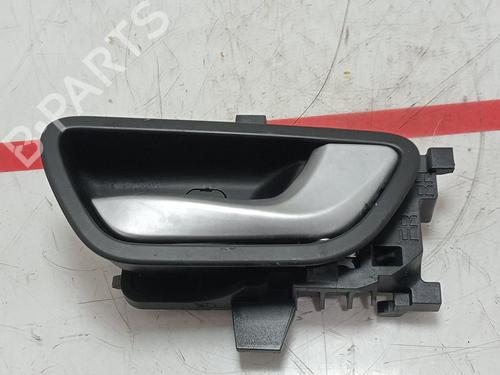 Maneta interior delantera derecha KIA RIO IV (YB, SC, FB) 1.0 T-GDI 120 (120 hp) 31307545
