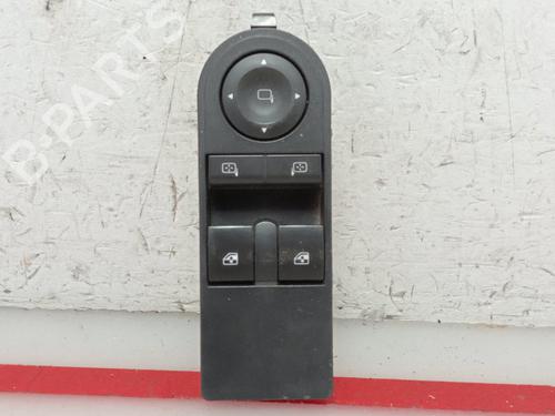 Used Left front window switch OPEL ASTRA H (A04) [2004-2014]  22348251