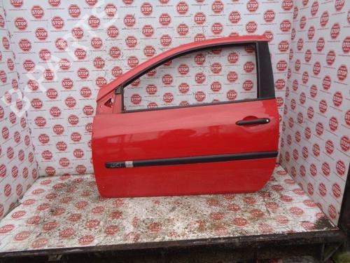 Used Left front door RENAULT CLIO III (BR0/1, CR0/1) 1.5 dCi (BR17, CR17) (86 hp) 8911558