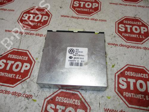 Used Electronic module VW GOLF VI (5K1) 1.6 TDI (105 hp) 7644024