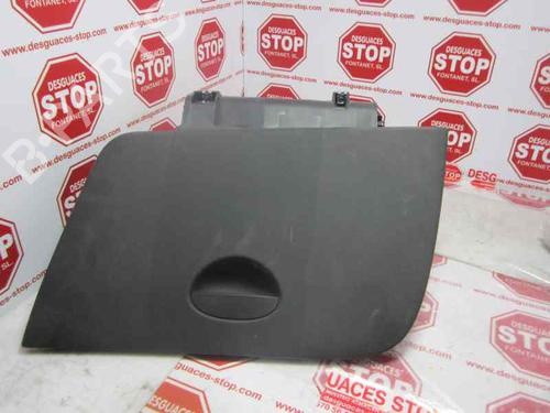 Used Glove box SEAT LEON (1P1) [2005-2013]  7367963