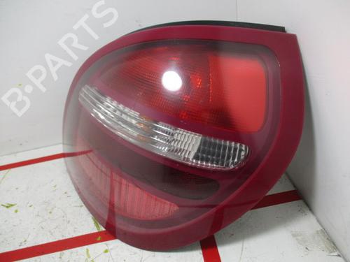 Højre baglygte NISSAN ALMERA II (N16) 1.8 (114 hp) 31643944