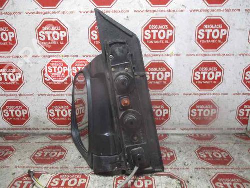 Left mirror HYUNDAI H-1 / STAREX Bus (A1) 2.5 TD 4WD | BP7394517C26 