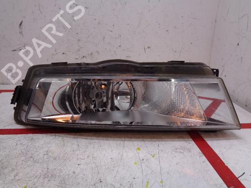Used Left front fog light SKODA RAPID (NH3, NK3, NK6) 1.6 TDI (105 hp) 15933793