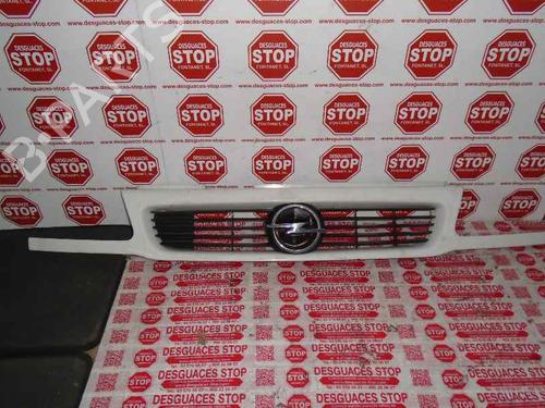 Used Grille OPEL ASTRA F Saloon (T92) 1.6 i 16V (F19, M19) (100 hp) 7385578