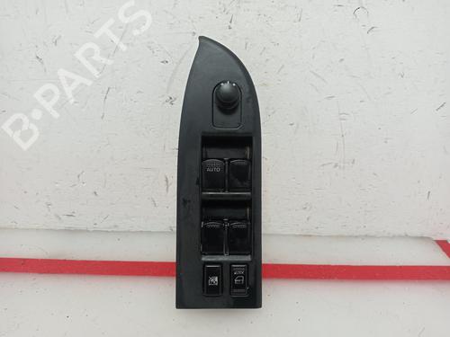 Used Left front window switch SUZUKI GRAND VITARA II (JT, TE, TD) 2.0 All-wheel Drive (TD54, JB420) (140 hp) 18303690