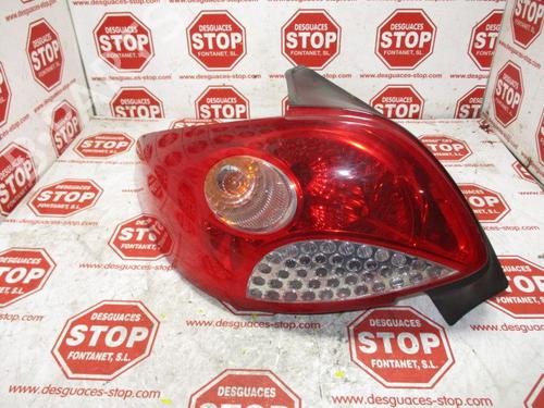 Used Left taillight PEUGEOT 206+ (2L_, 2M_) 1.4 HDi eco 70 (68 hp) 7329563